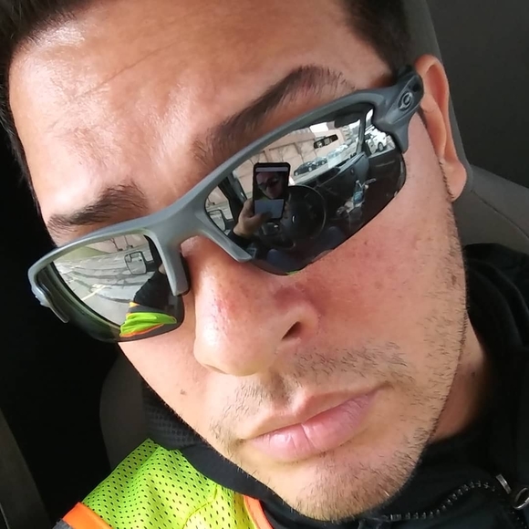 Meet your Posher, Michael - Picture 1 of 1